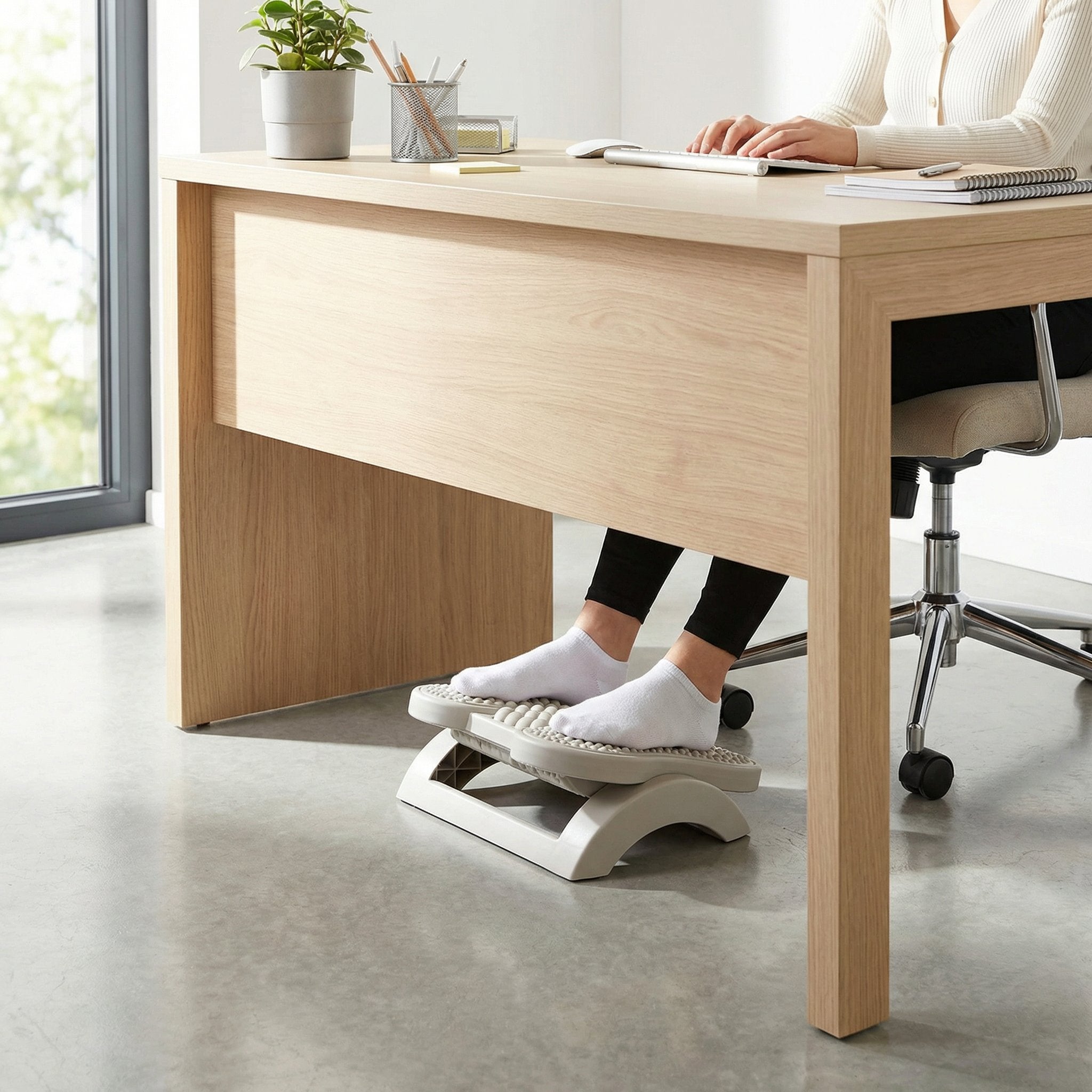 Reposapiés Masajeador Ergonómico Ajustable - Crane Wellness