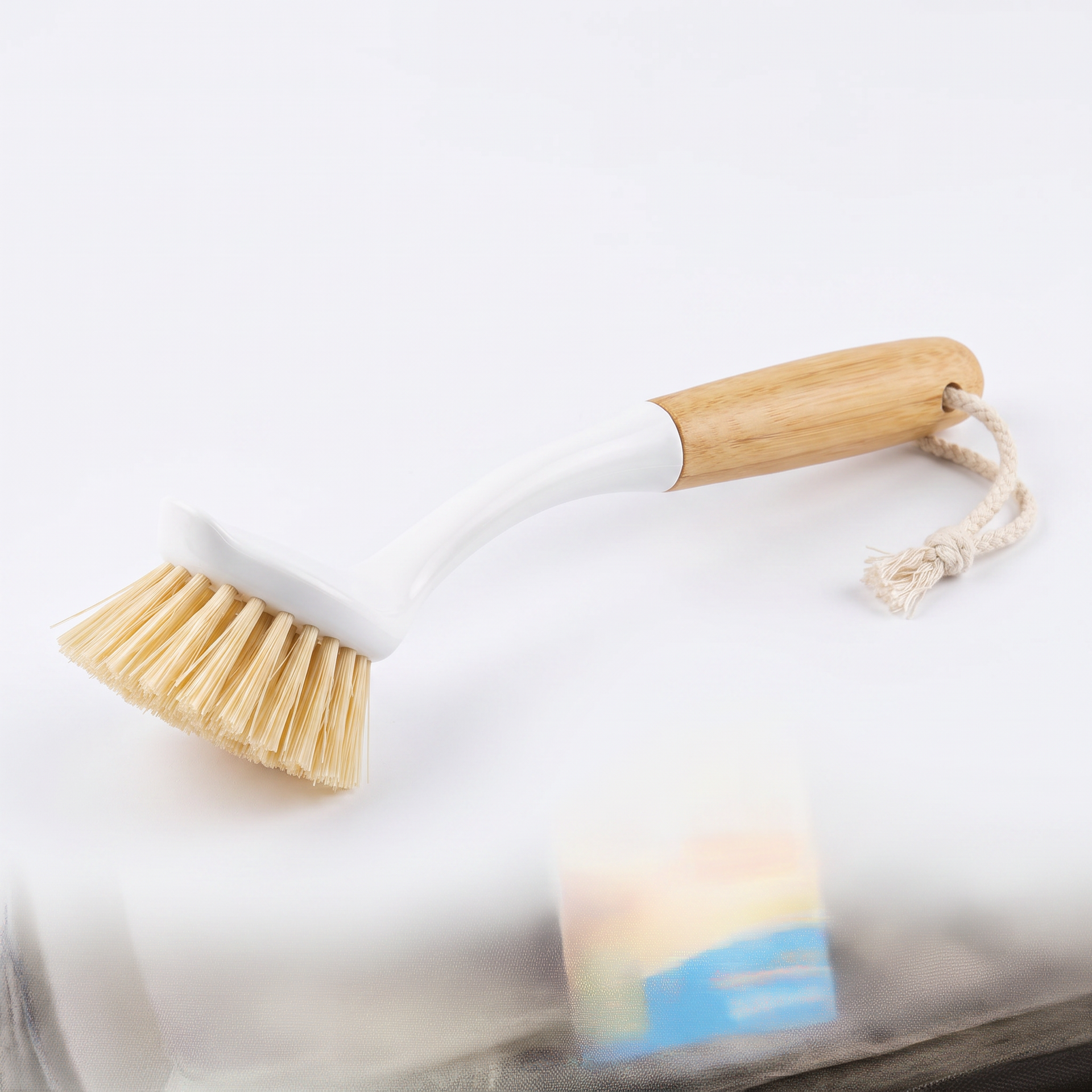 AquaPur Cepillo para Lavar Platos con Mango de Bambú