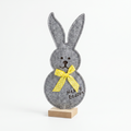 Conejo Decorativo de Pascua de Fieltro con Base de Madera — Sin Caja