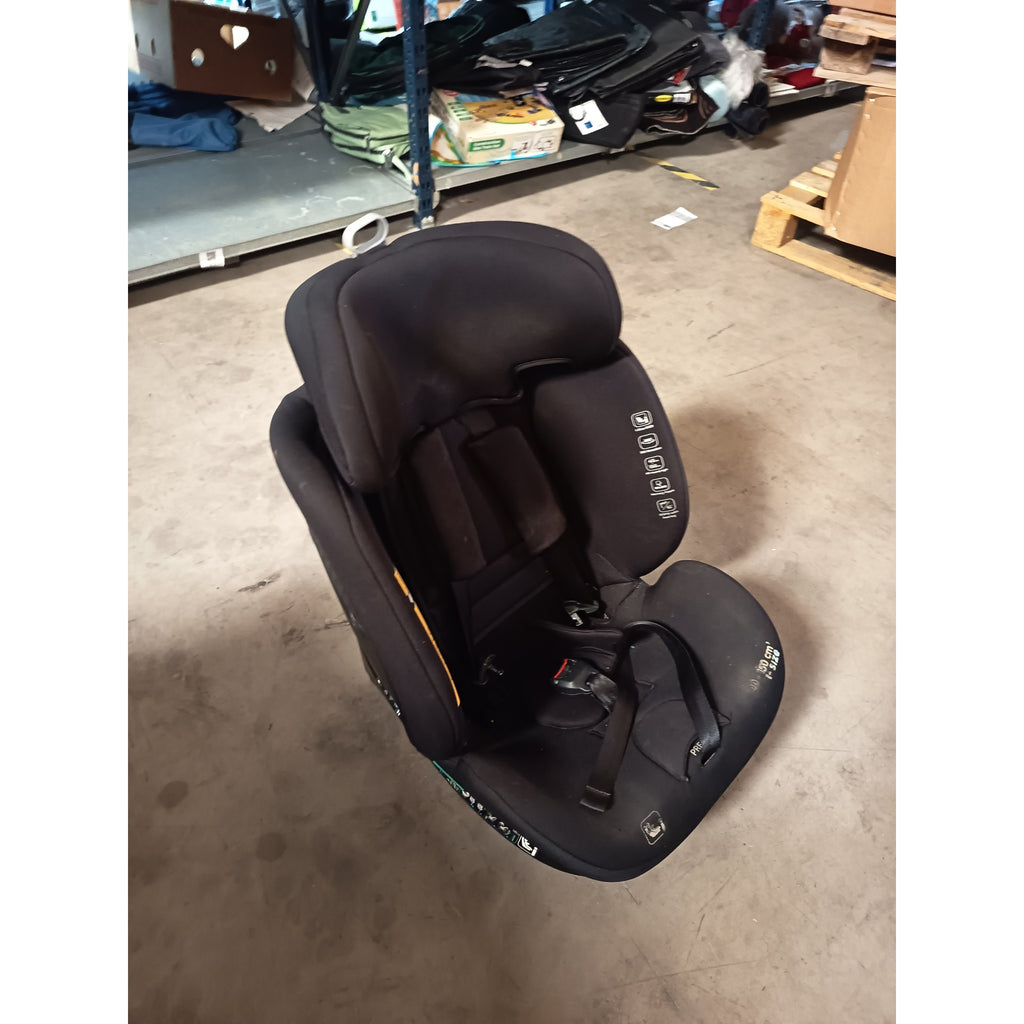 Silla de Coche Infantil Negra y Gris Usada