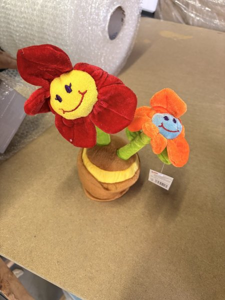 Flores de Peluche Sonrientes Decorativas en Maceta