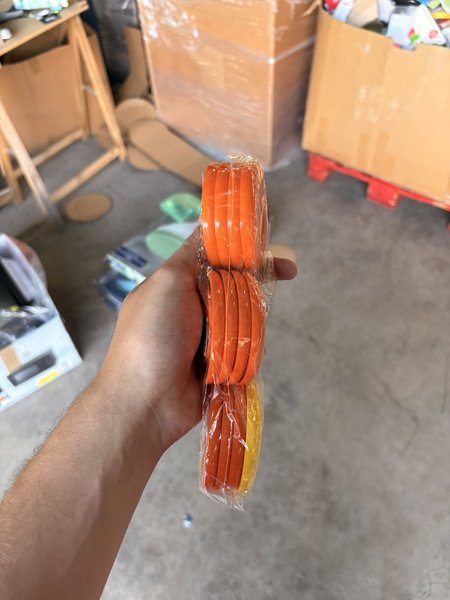 Set de Discos Voladores de Plástico — Colores Surtidos