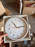 Reloj de Pared Redondo de Cuarzo con Marco Plateado