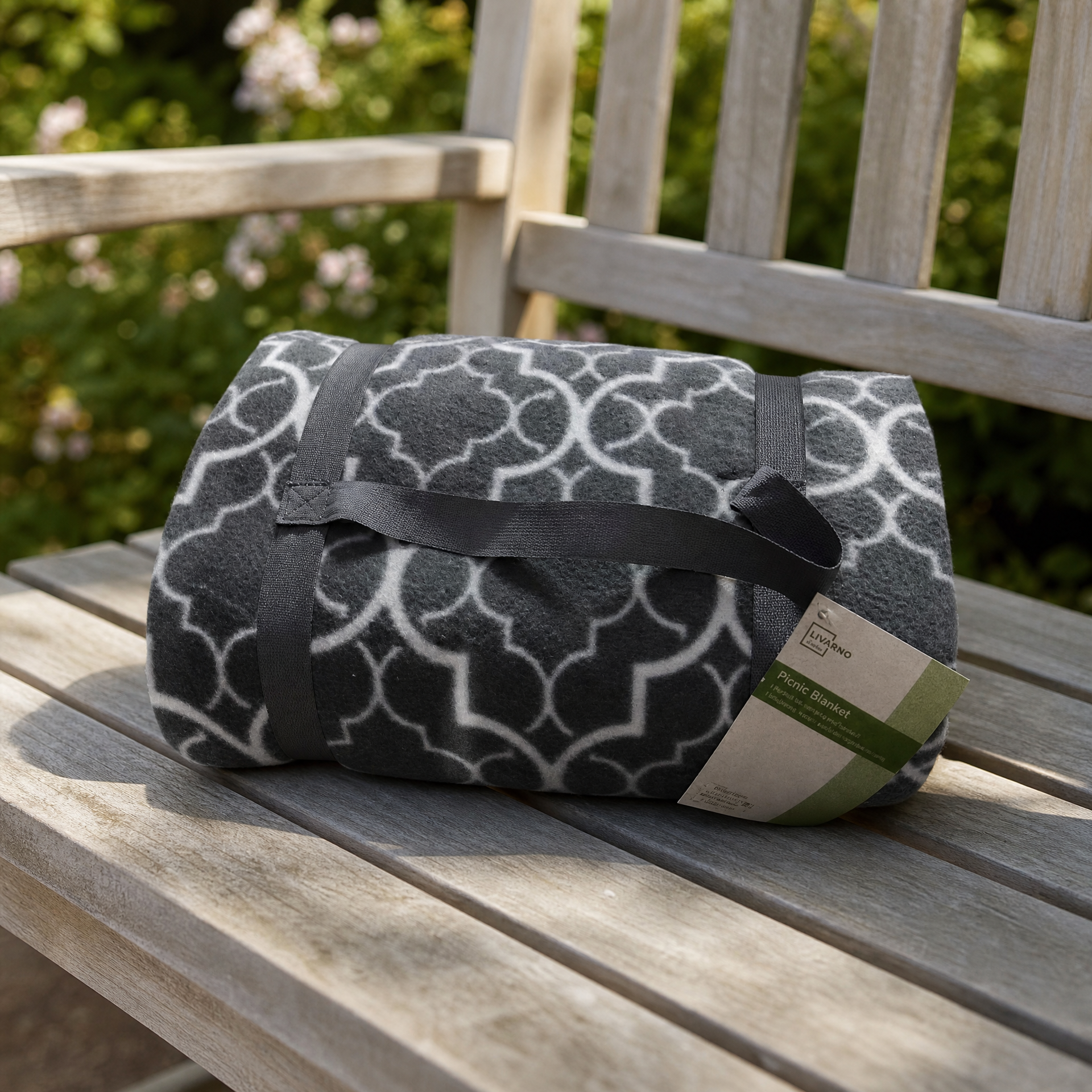 Livarno manta de picnic enrollada con asa y estampado geométrico gris