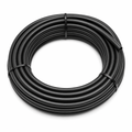 Rollo de tubo flexible negro en espiral