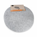 Alfombra redonda gris con textura uniforme