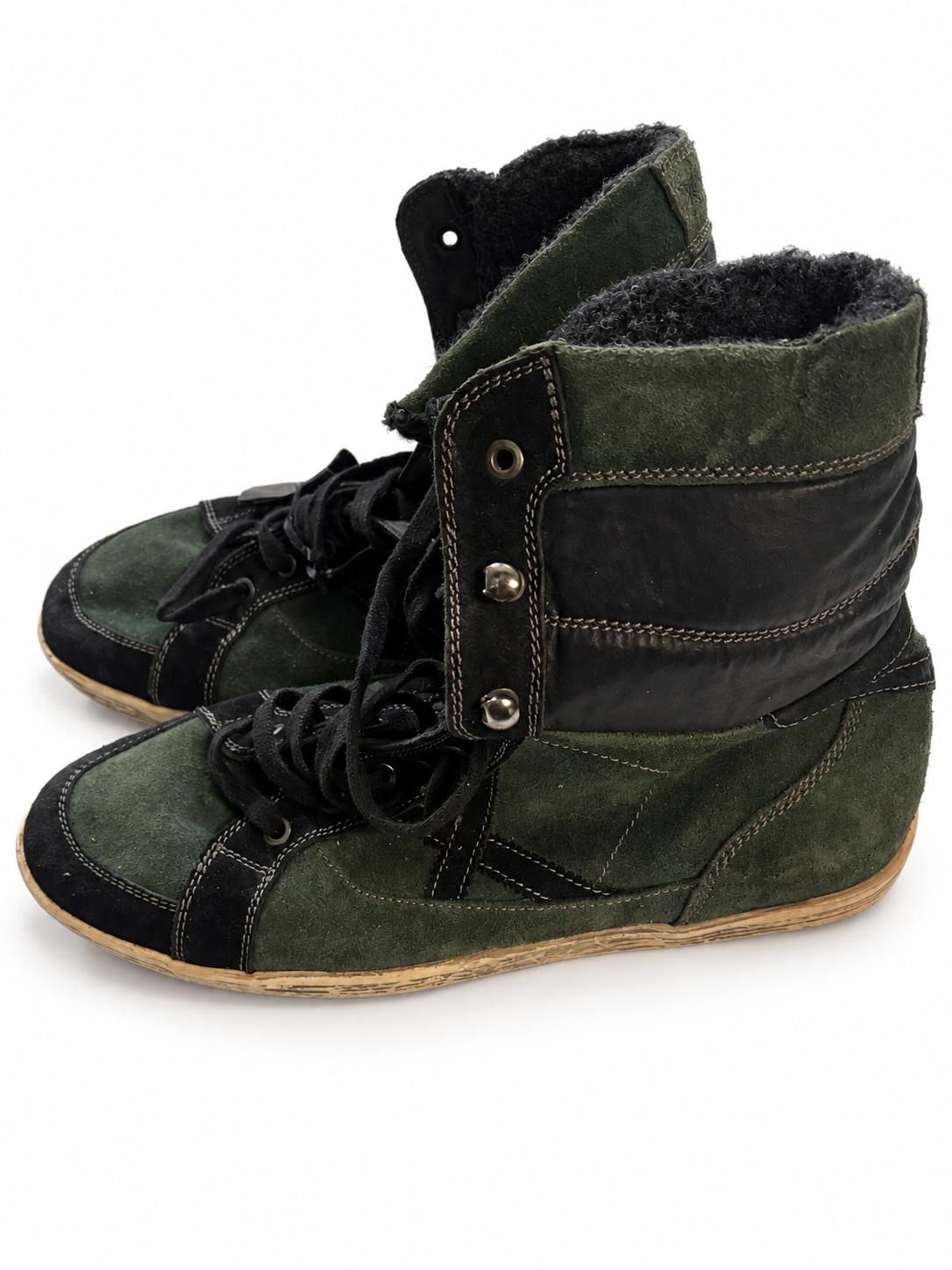 Zapatillas altas verde oscuro y negro talla45 con desgaste visible — principal