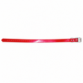 Collar Arcea Polytec rojo de 25 mm sobre fondo blanco