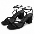 Sandalias Bryan Stepwise 2605 negras talla 39 sobre fondo blanco