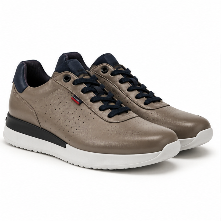Zapatillas Callaghan 51111 color piedra talla 41 sobre fondo blanco