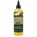 Dynamite Evolution Citrus Oil – aceite para cebos de pesca sobre fondo blanco