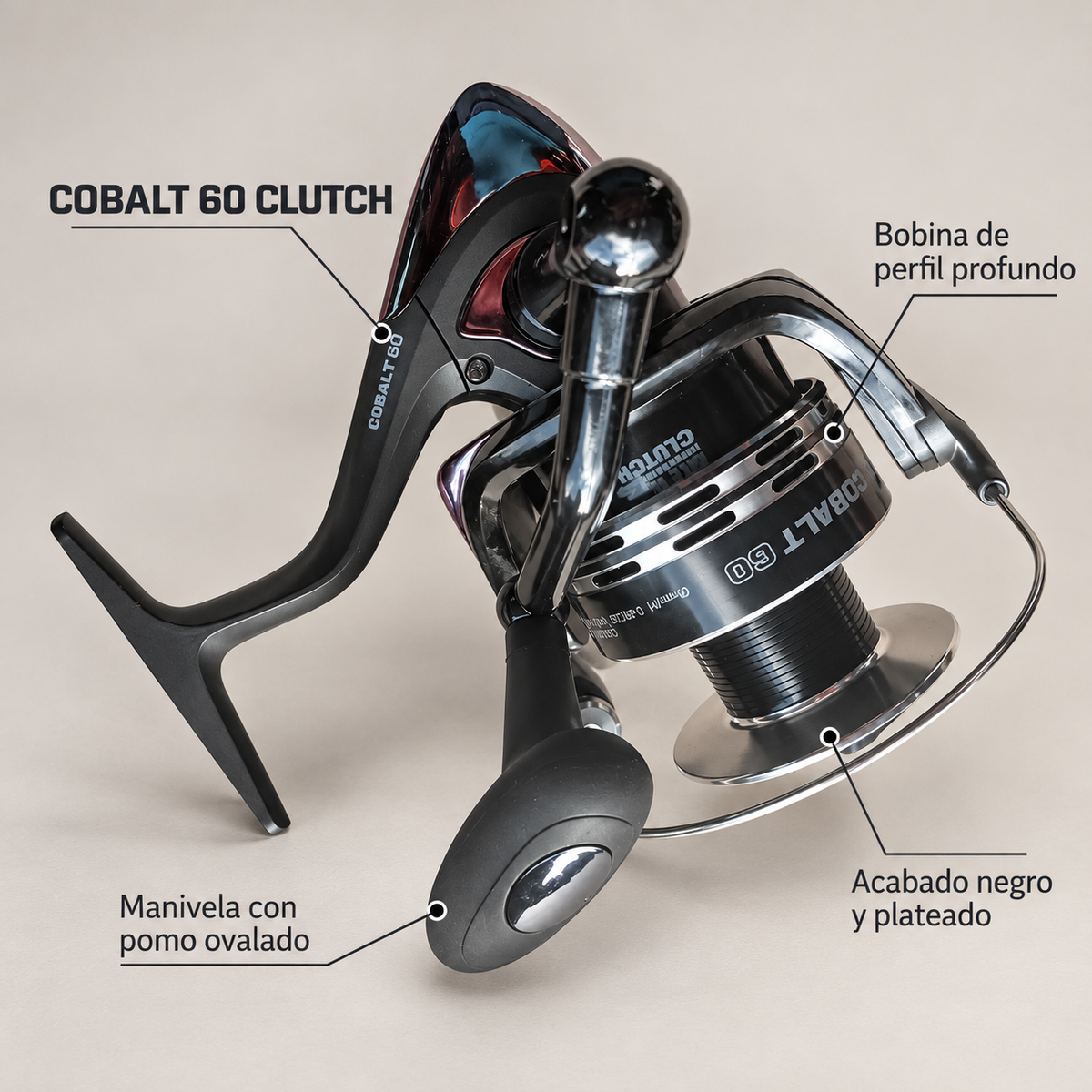 Detalles visibles del carrete Cobalt 60 Clutch: bobina, manivela y acabado