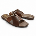 Sandalias Cokket 17723 color cuero talla 37 sobre fondo blanco