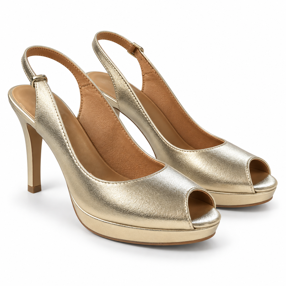 Zapatos Daniela Vega 1615 Napa Metal Platino sobre fondo blanco