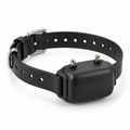 Collar antiladridos Dogtrace d-mute Plus DG302 sobre fondo blanco