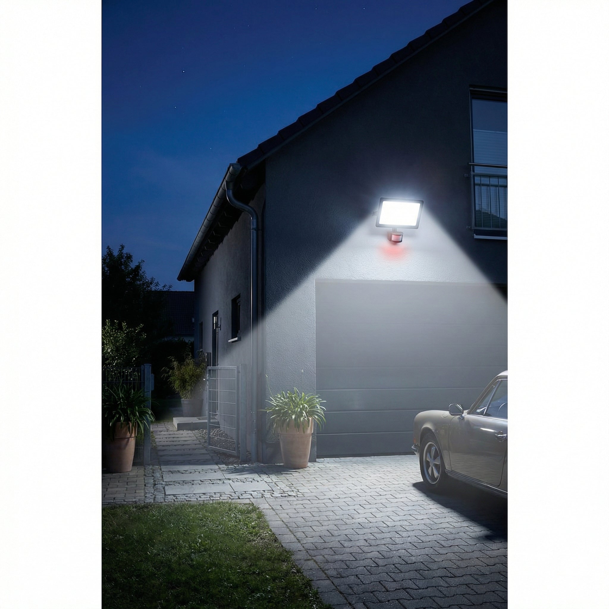 Foco Solar LED Grande con Sensor Movimiento IP65 Panel Independiente 28x14cm | Livarno Home