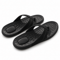 Sandalias HEYDUDE Myers Flip Classic 17622 negras sobre fondo blanco