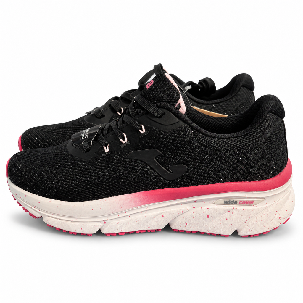 Joma Atreyu Lady 2501 negras con detalles rosas sobre fondo blanco