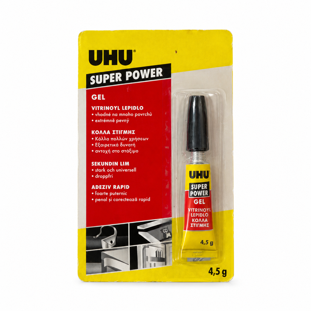 UHU Super Power Gel 4,5 g en blister original sobre fondo blanco