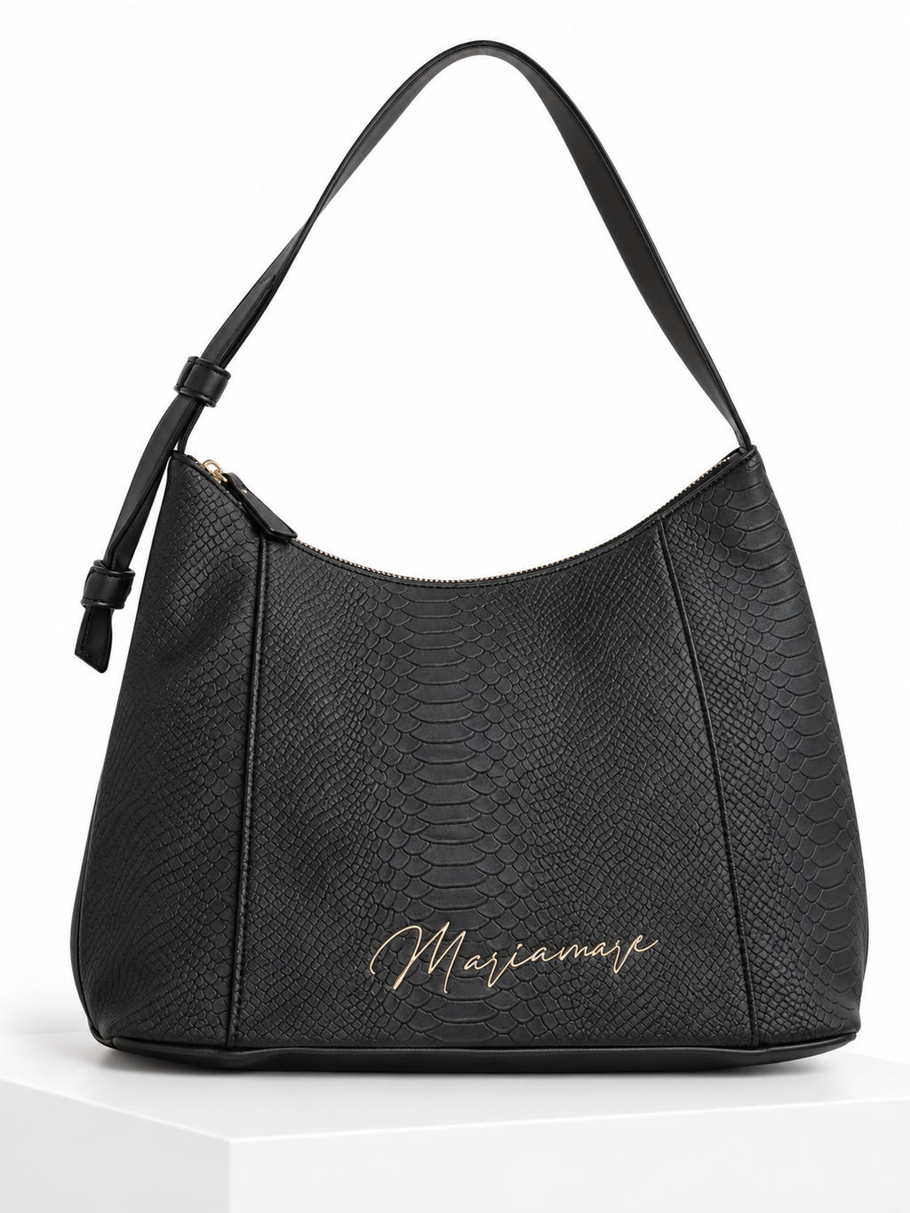 Bolso Mariamare negro con grabado efecto reptil · presentacion