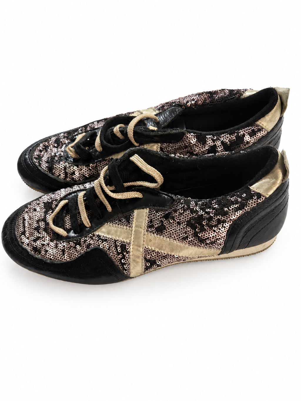 Zapatillas Munich negras con lentejuelas y X dorada — blanco
