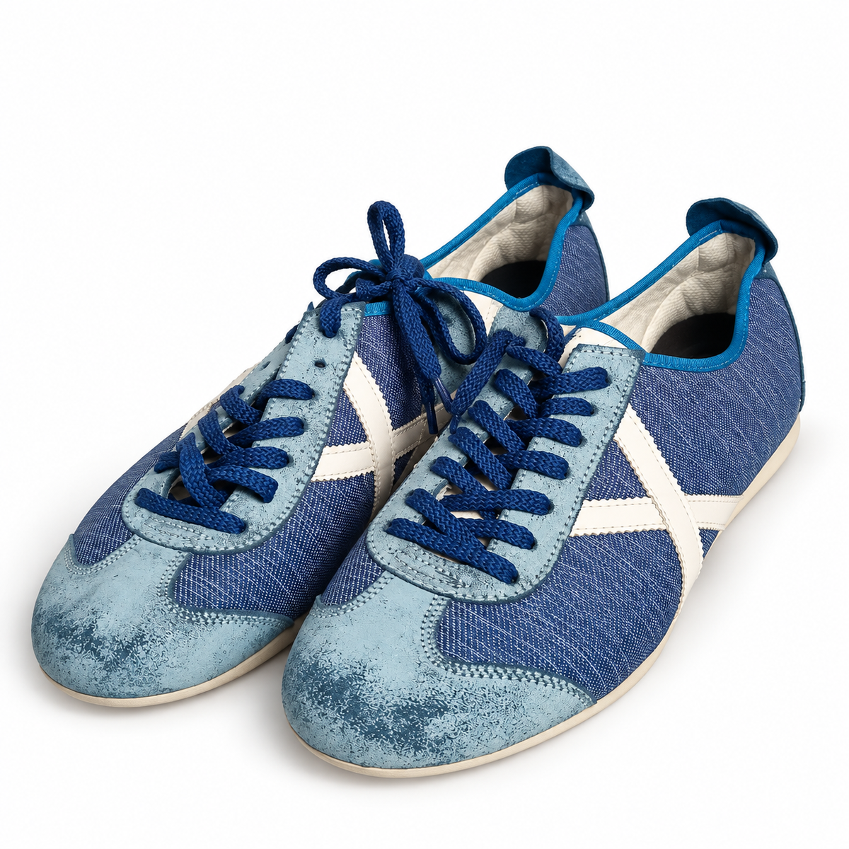Zapatillas Munich azul marino y celeste con X blanca