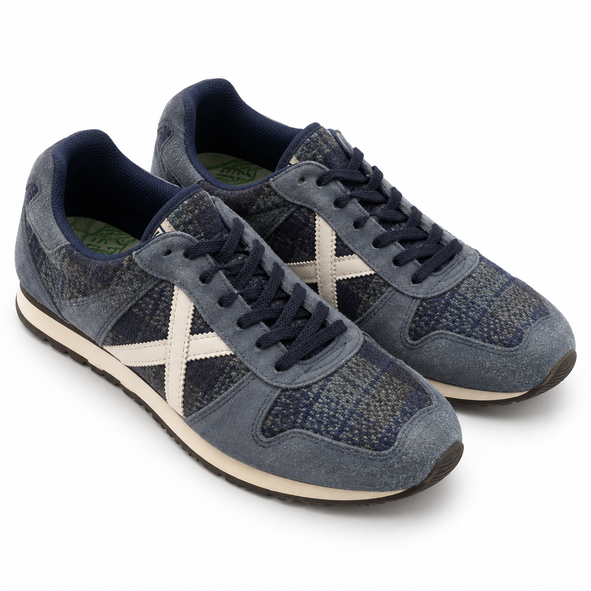 Vista principal de Zapatillas Munich Azul Marino de Malla con X Crema Unisex
