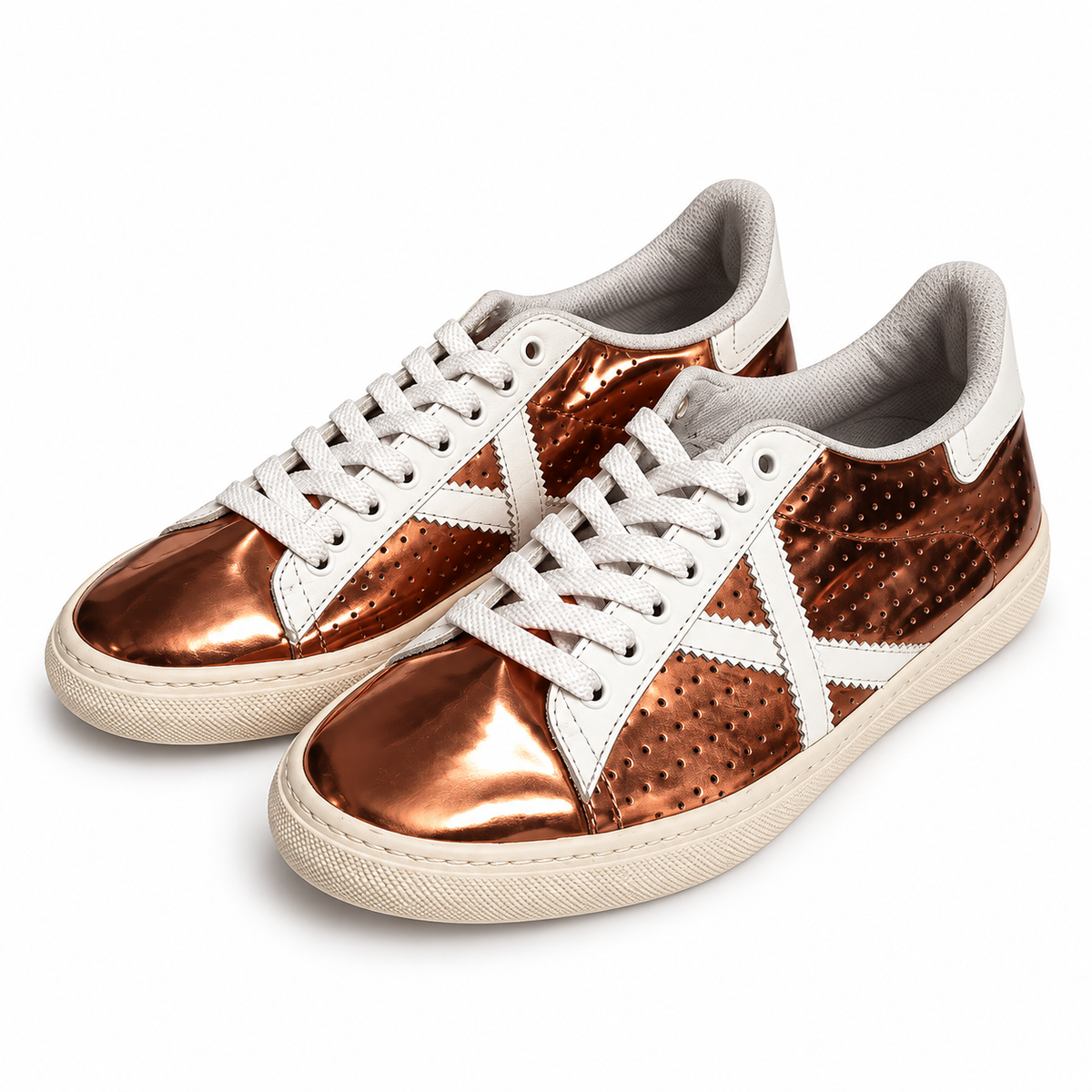 Zapatillas Munich cobre metalizado y blanco