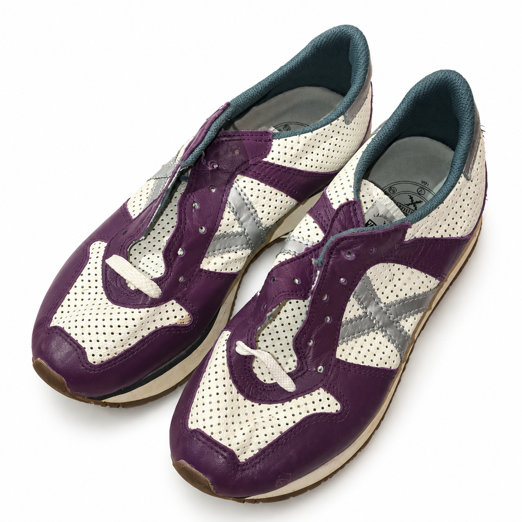 Munich crema morado perforadas X plateada talla40 fondo blanco