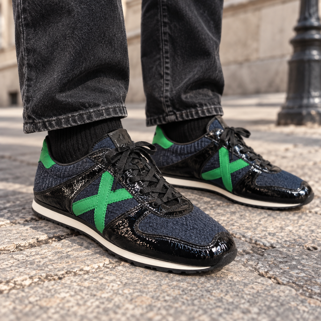 Munich azul marino, negro brillo y verde en ambiente urbano