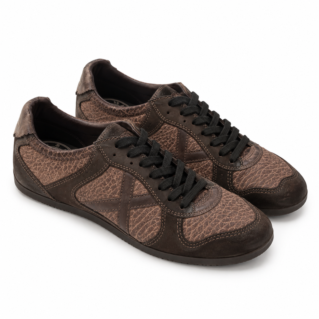 Vista principal de Zapatillas Munich Marrón Chocolate Texturizadas Unisex