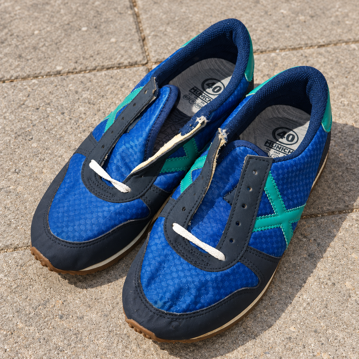 Munich azul vivo X turquesa cordones incompletos talla 40 ambiente exterior