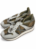 Munich camuflaje con piezas grises talla 40 fondo blanco