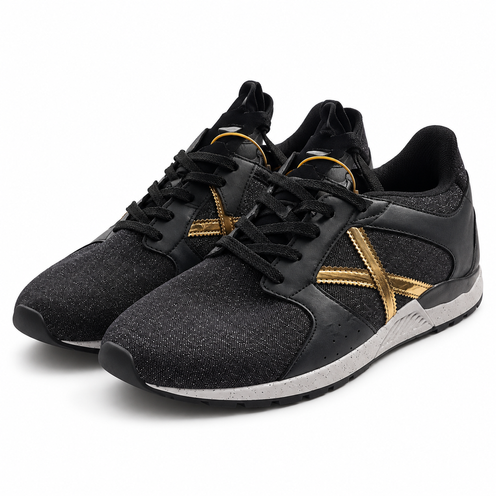 Zapatillas Munich negras con detalle lateral dorado