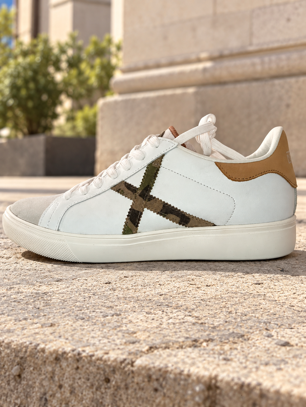 Munich RETE 103 blanca con X camuflaje talla 42 - lifestyle