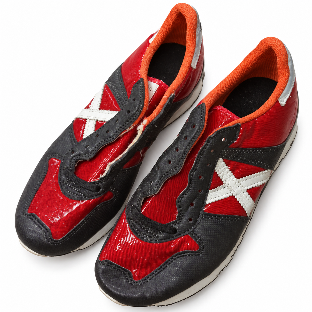 Munich rojas brillantes X blanca talla 40 sin cordones fondo blanco