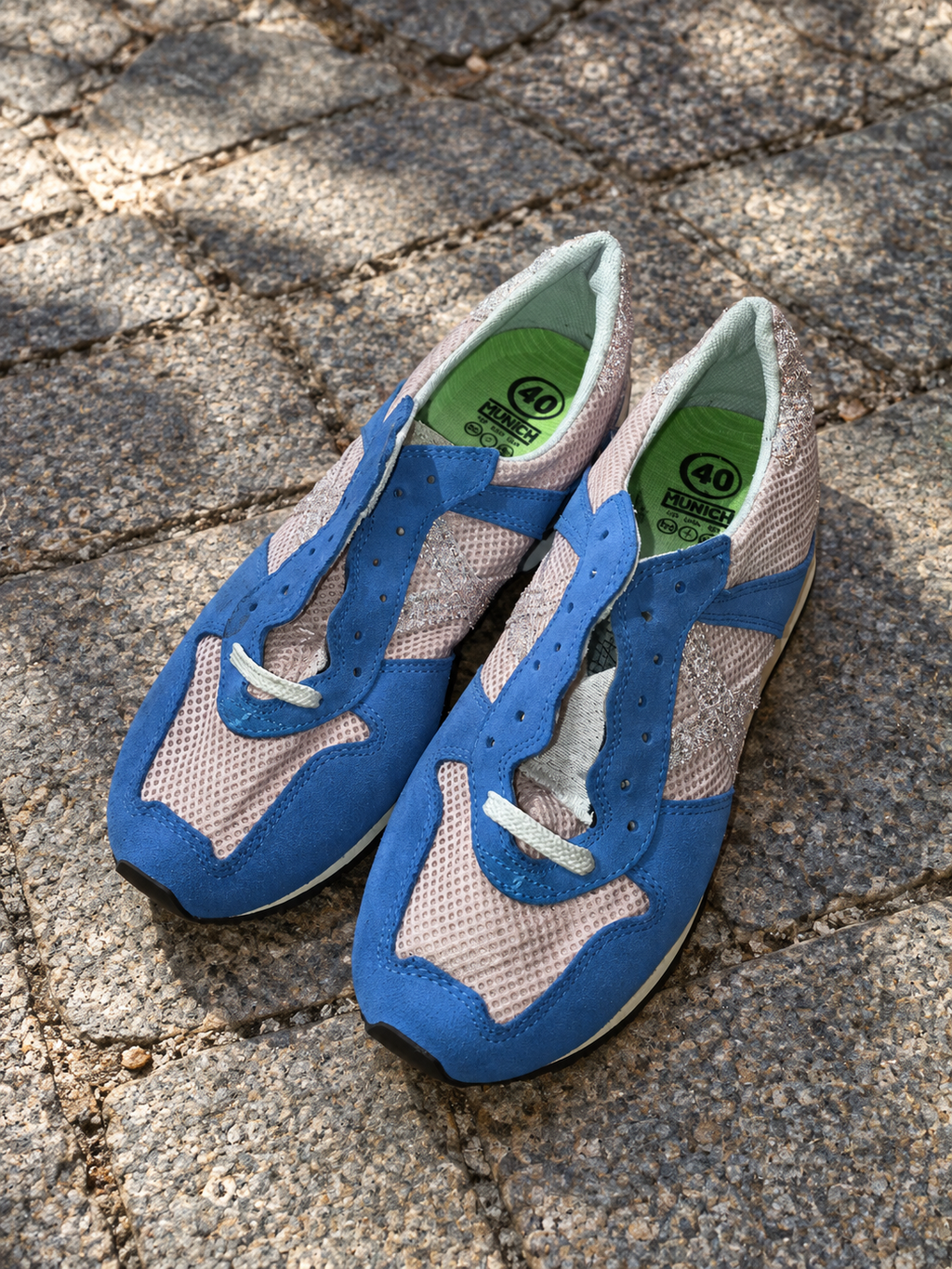 Munich rosa azul X brillante talla40 sobre pavimento