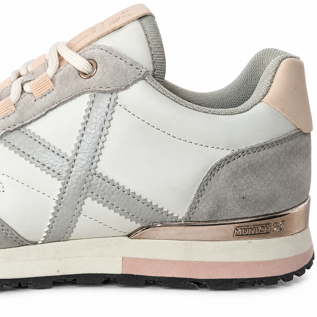 Munich SAPPORO SKY 63 blancas y grises con X plata y detalles rosa talla 41 — detalle