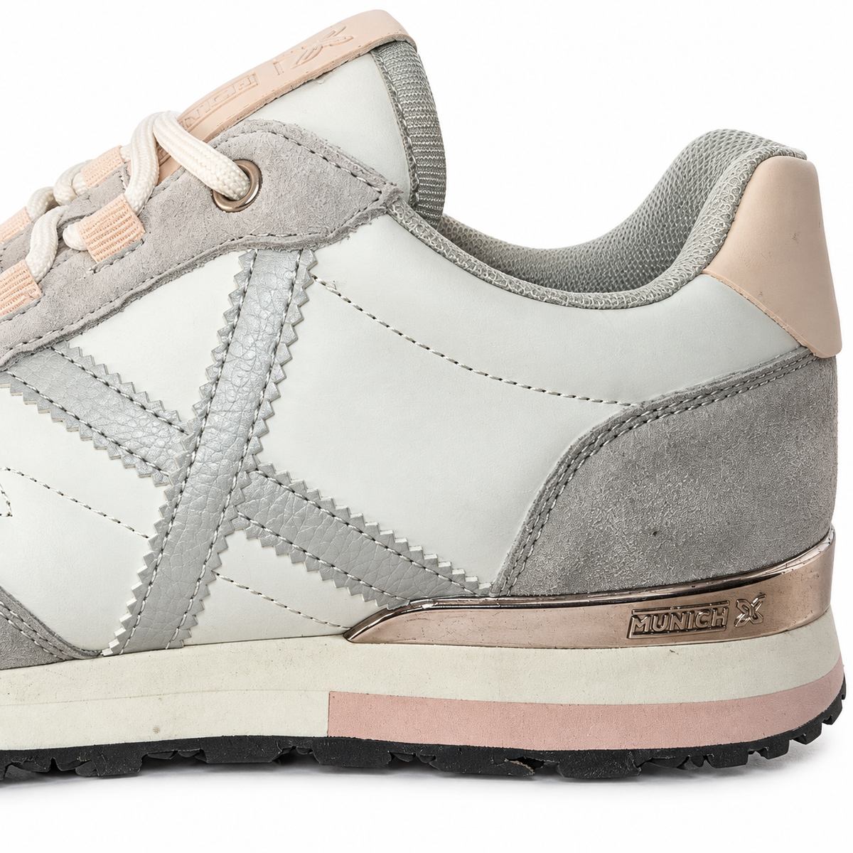 Munich SAPPORO SKY 63 blancas y grises con X plata y detalles rosa talla 41 — detalle