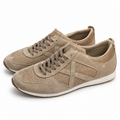 Zapatillas Munich taupe de tejido texturizado con X a tono · Talla 45 - portada blanca