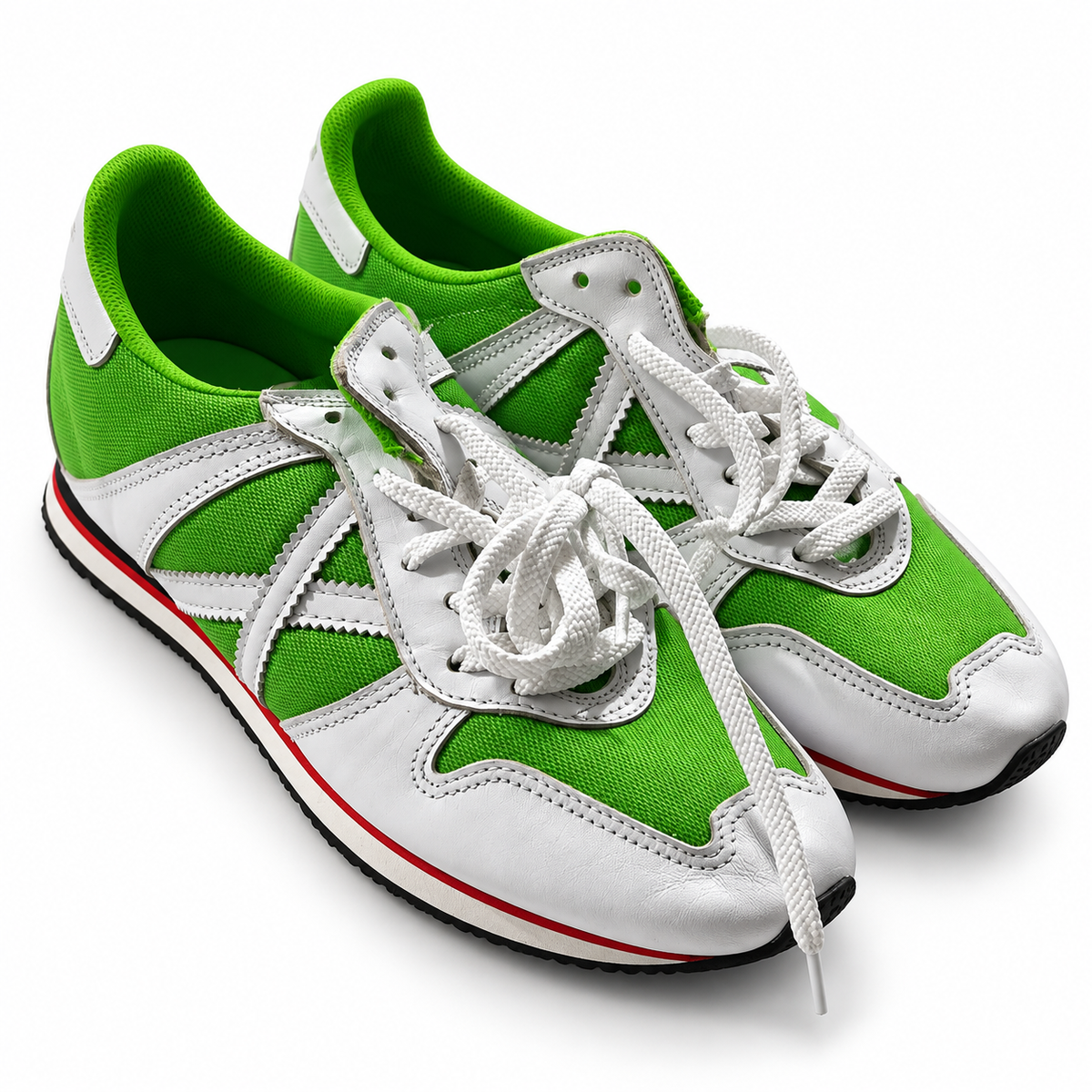 Zapatillas Munich verdes y plateadas con línea roja