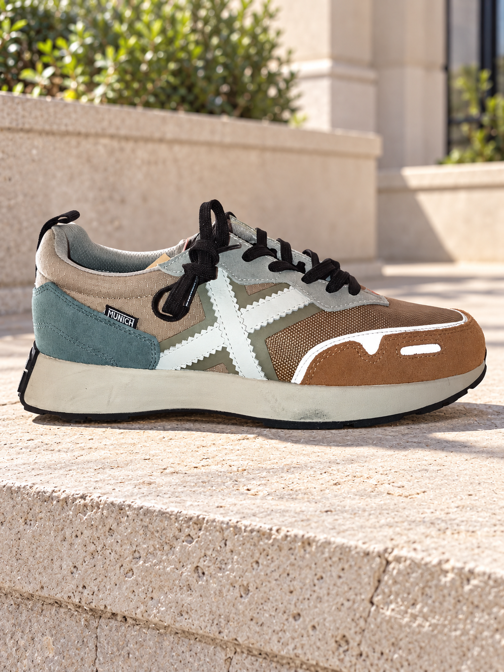 Munich XEMINE 83 marrón azul gris y blanca talla 43 - lifestyle