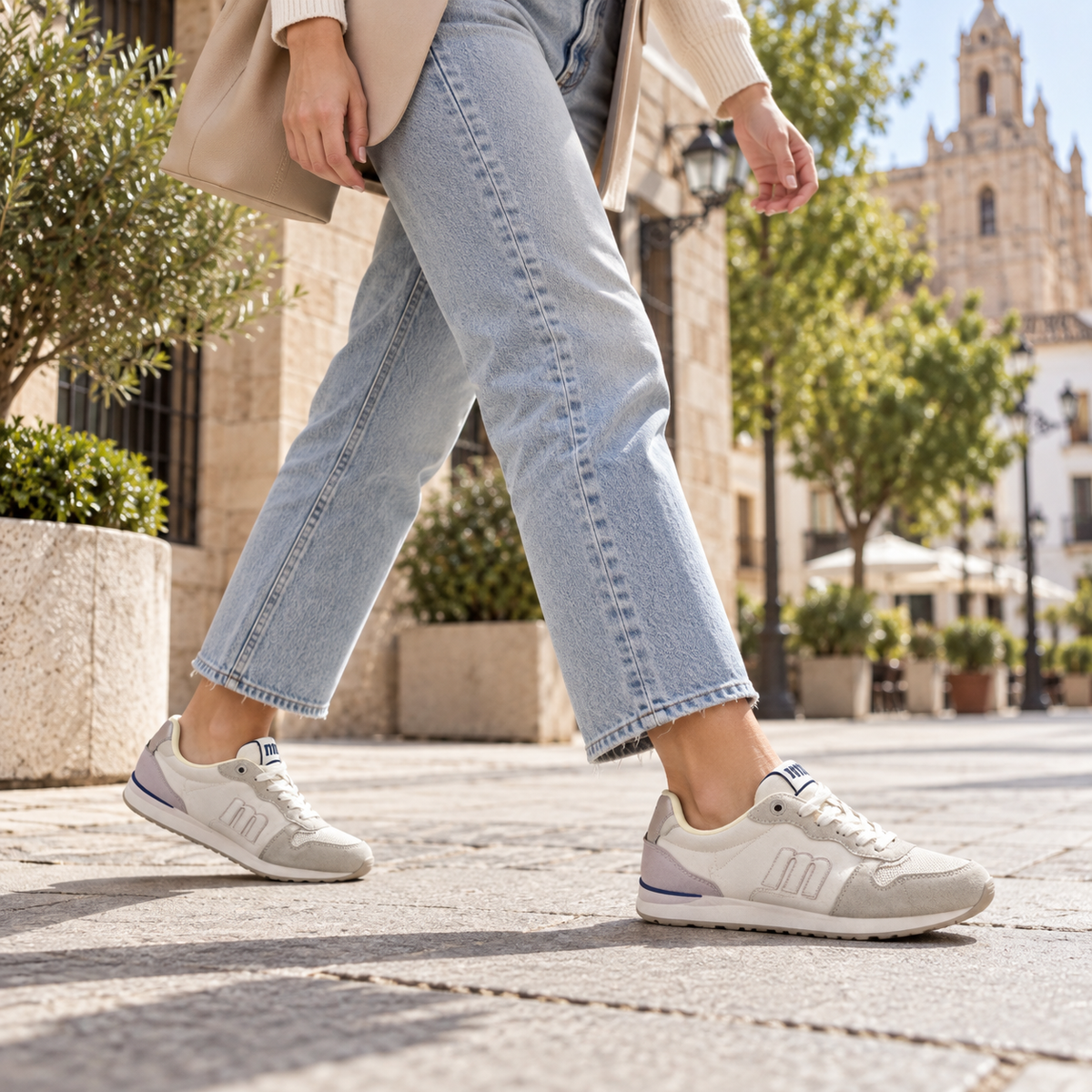 Zapatilla Mustang Joggo Naisy 60441 de mujer en uso