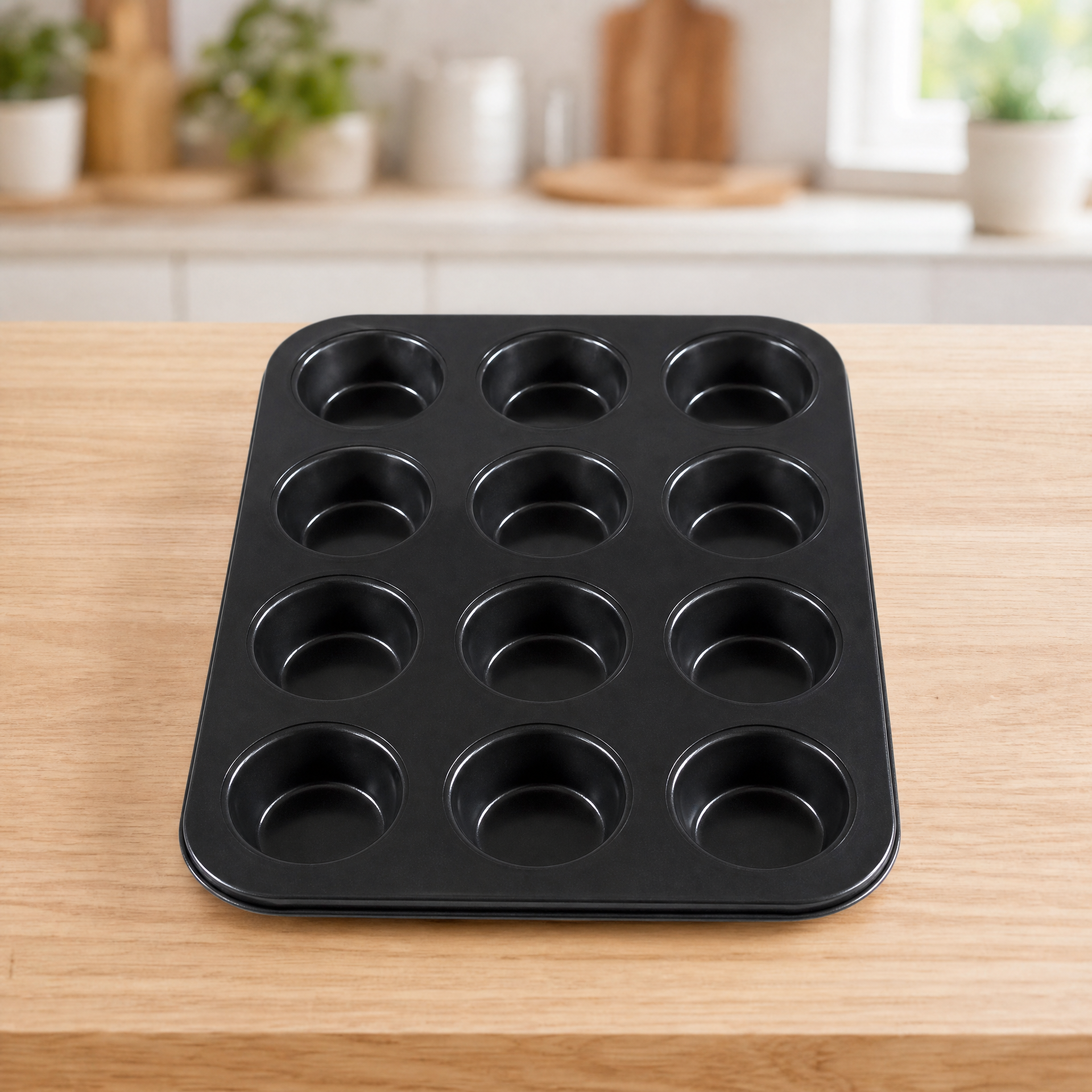 Molde negro de 12 cavidades para muffins