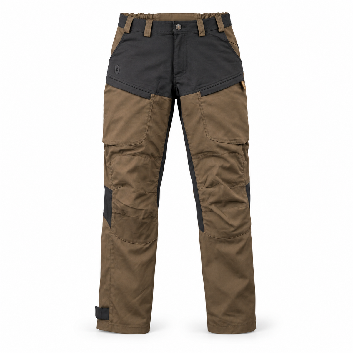 Pantalón técnico Deerhunter marrón y negro talla 56 sobre fondo blanco