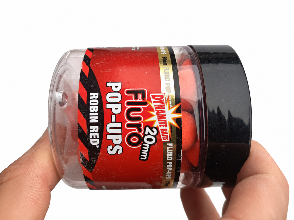 Dynamite Fluro Robin Red Pop-Ups 20 mm sobre fondo blanco