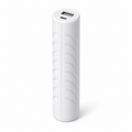 Power Bank D3093 blanco de 2600 mAh sobre fondo blanco