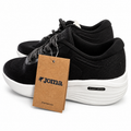 Zapatillas Joma Diana Lady 2501 negras con suela blanca — fondo blanco