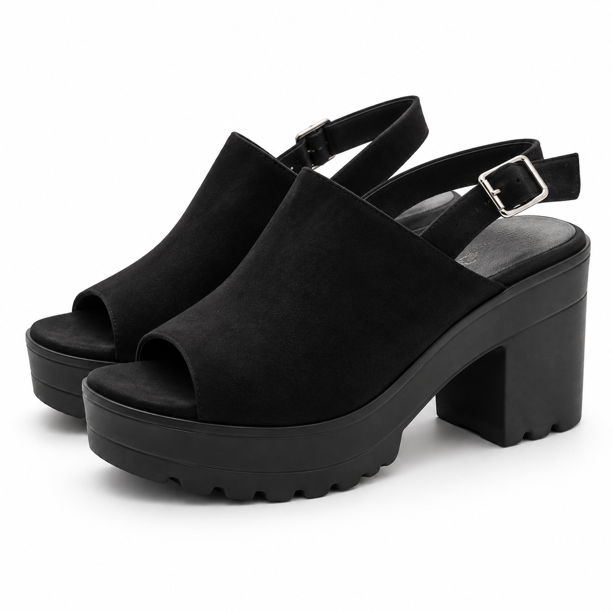 Sandalias Casteller 10-5-895 negras de plataforma talla 39 sobre fondo blanco