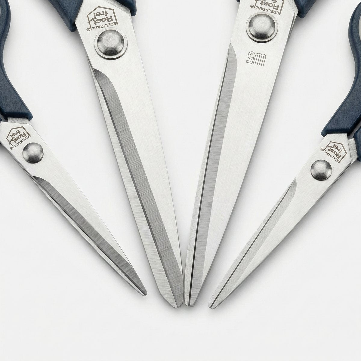 Set 4 Tijeras Acero Inoxidable Multiusos - W5